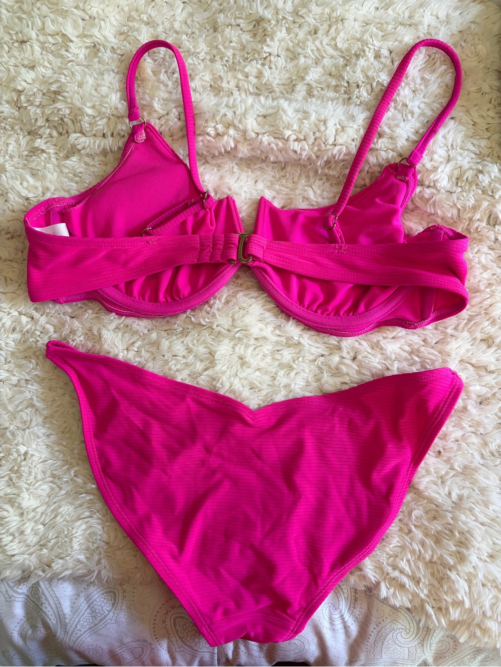 No Boundaries Hot Pink Ribbed Bikini Set - Picture 2 of 3
